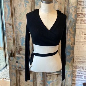 Delano sz 0 cropped wrap hoodie